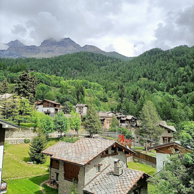 Albergo Punta Margherita — Alloggio a Valtournenche, Piedmont