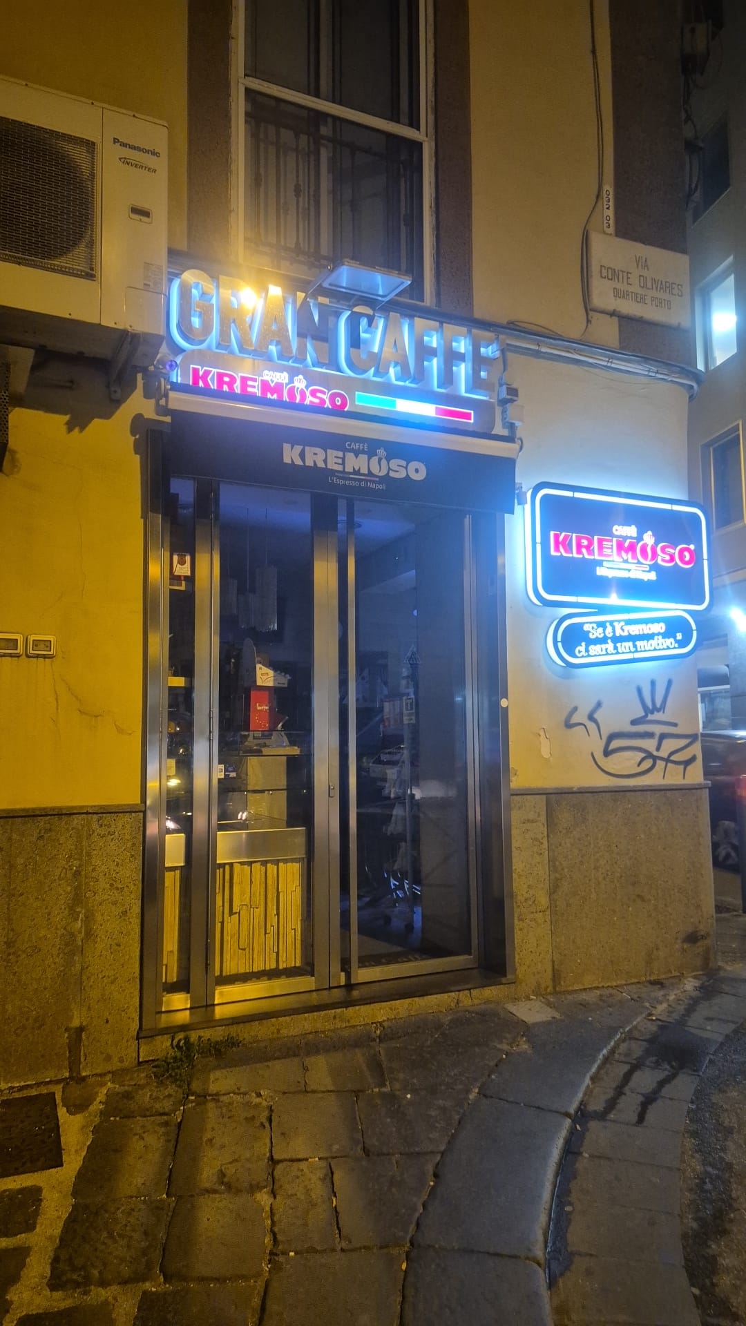 Gran Caffé Kremoso Point — Punto di interesse a Napoli, Napoli