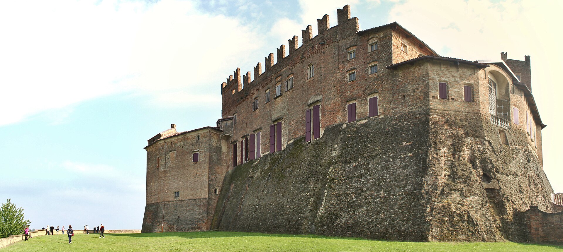 Castello di Montemagno — Punto di interesse a Montemagno Monferrato, Asti