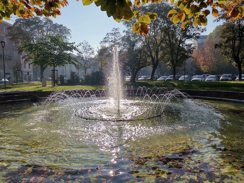 Giardini Piazza Martiri della Liberta — Punto di interesse a Monferrato Casalese, Alessandria