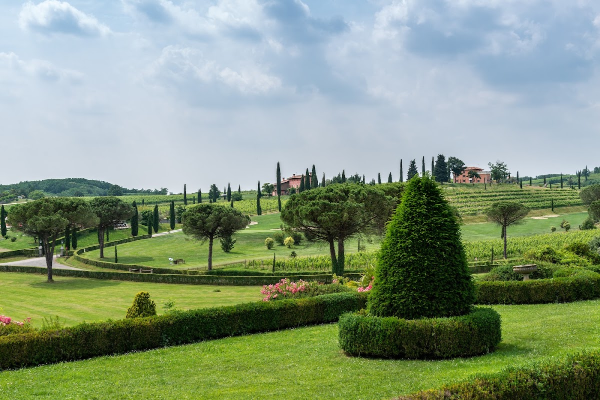 Castello di Spessa Golf Wine Resort & Spa — Punto di interesse a Gorizia, Gorizia