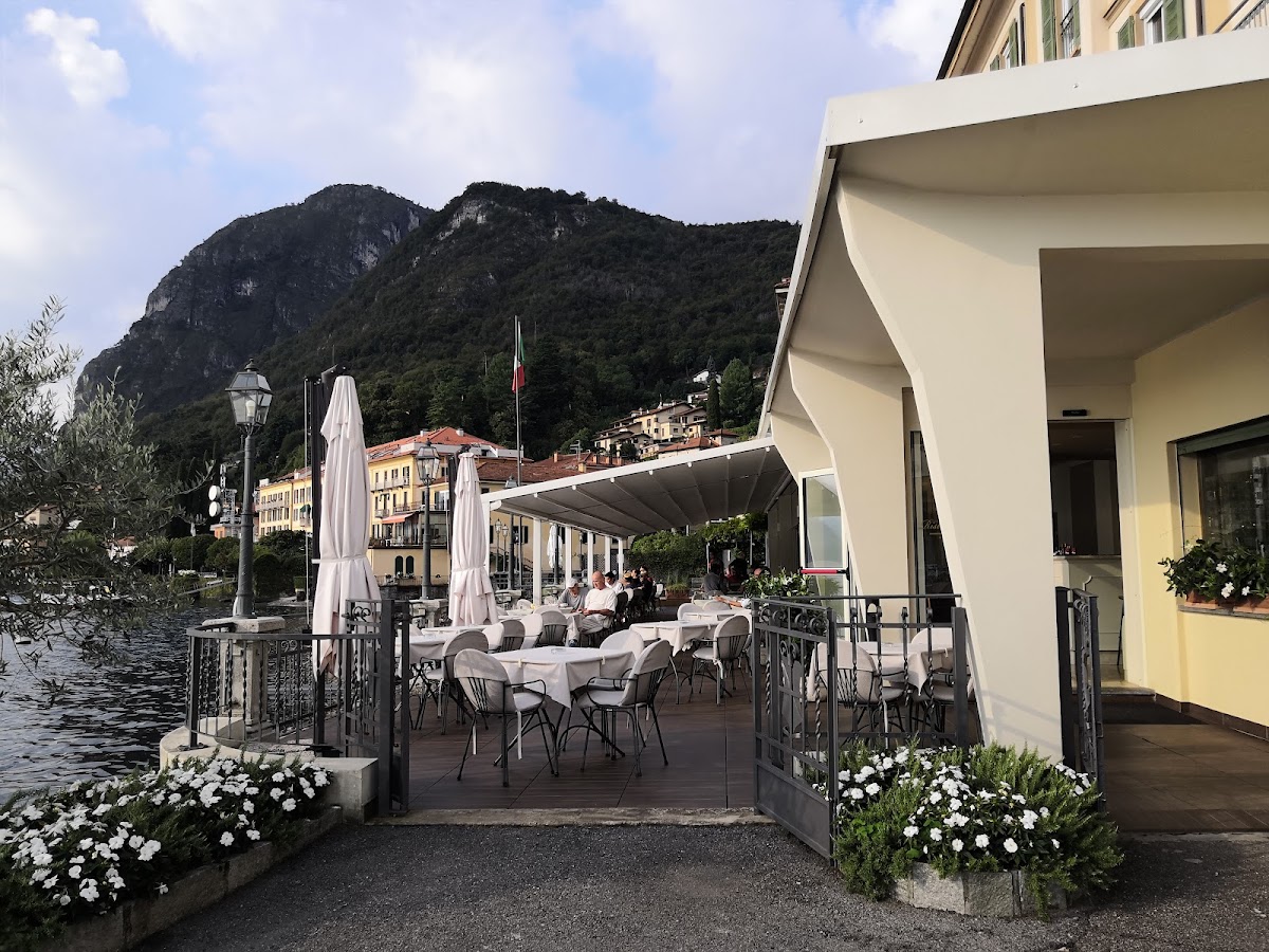 Camping Europa Menaggio — Punto di interesse a Varenna, Lecco