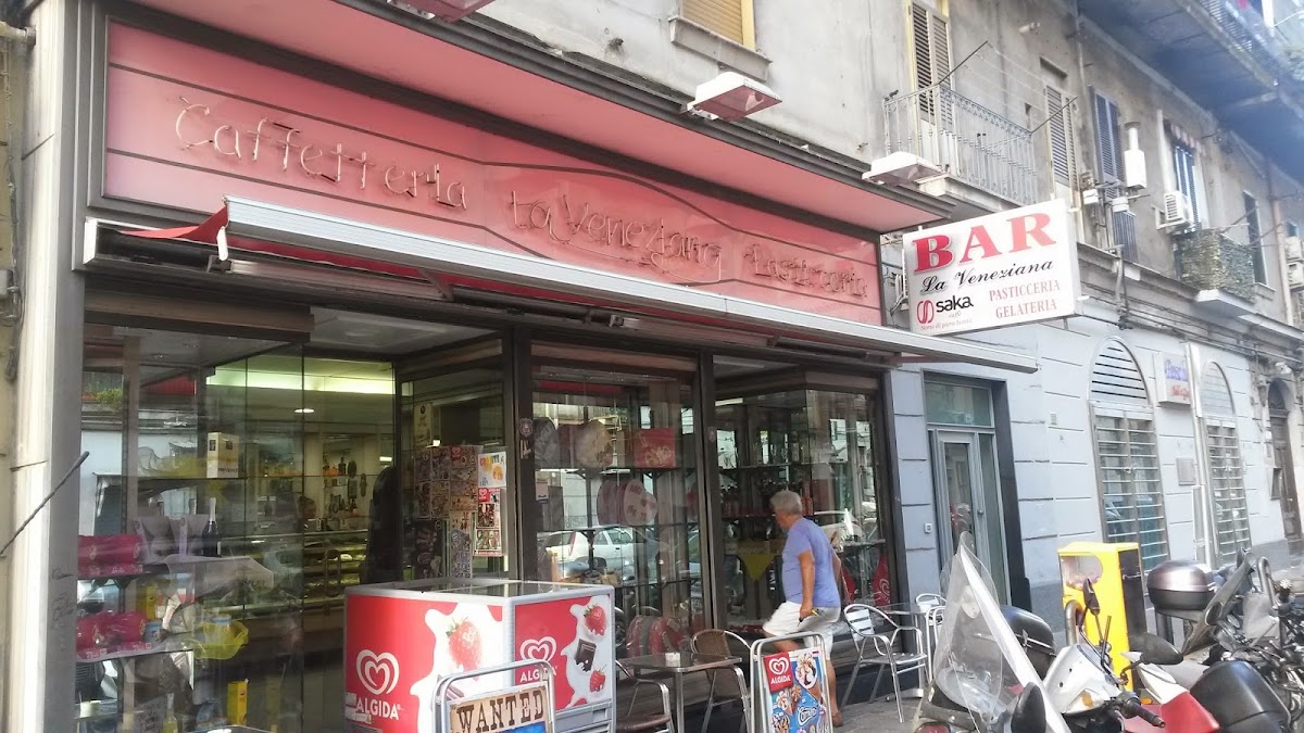 Bar Pasticceria La Veneziana — Punto di interesse a Napoli, Napoli