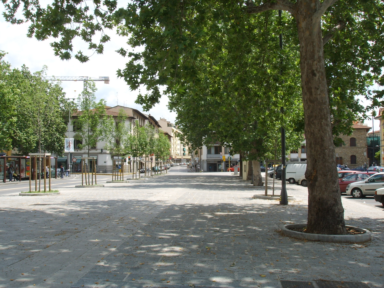 Piazza Giacomo Puccini — Punto di interesse a Firenze, Firenze