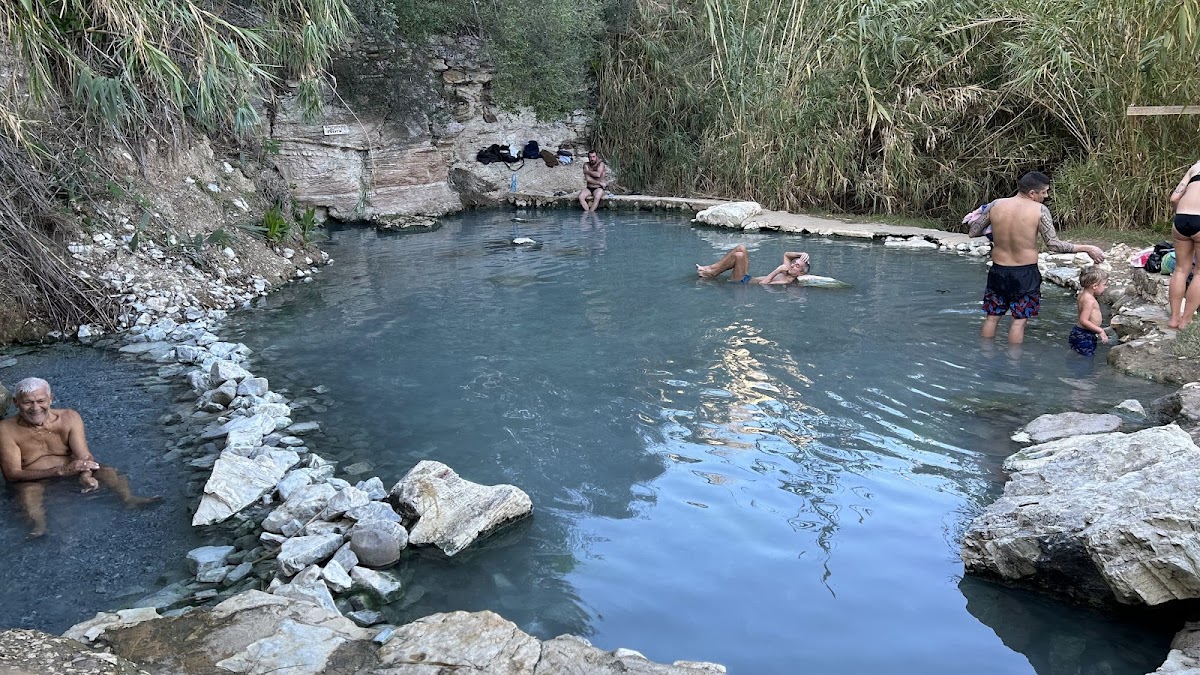 Sorgente delle Terme Naturali Libere di Segesta — Punto di interesse a Trapani, Trapani