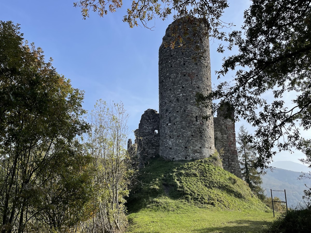 castello di Borgo Fornari — Punto di interesse , Genova