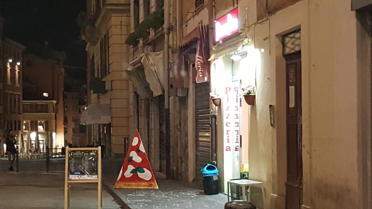 Domus Pizza — Punto di interesse a Ancona, Ancona