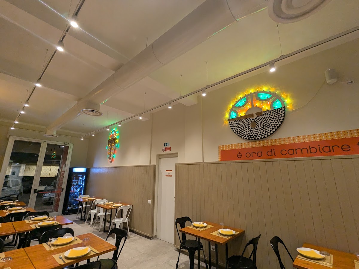 Pizzeria 51 al Quadrato — Punto di interesse a Bari, Bari