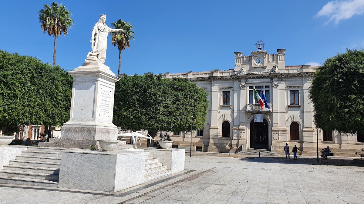 Palazzo San Giorgio — Punto di interesse a Reggio Calabria, Reggio Calabria