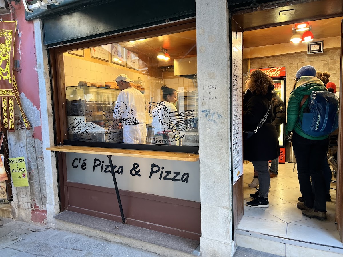 C'è Pizza e Pizza VENEZIA — Punto di interesse a Venezia, Venezia