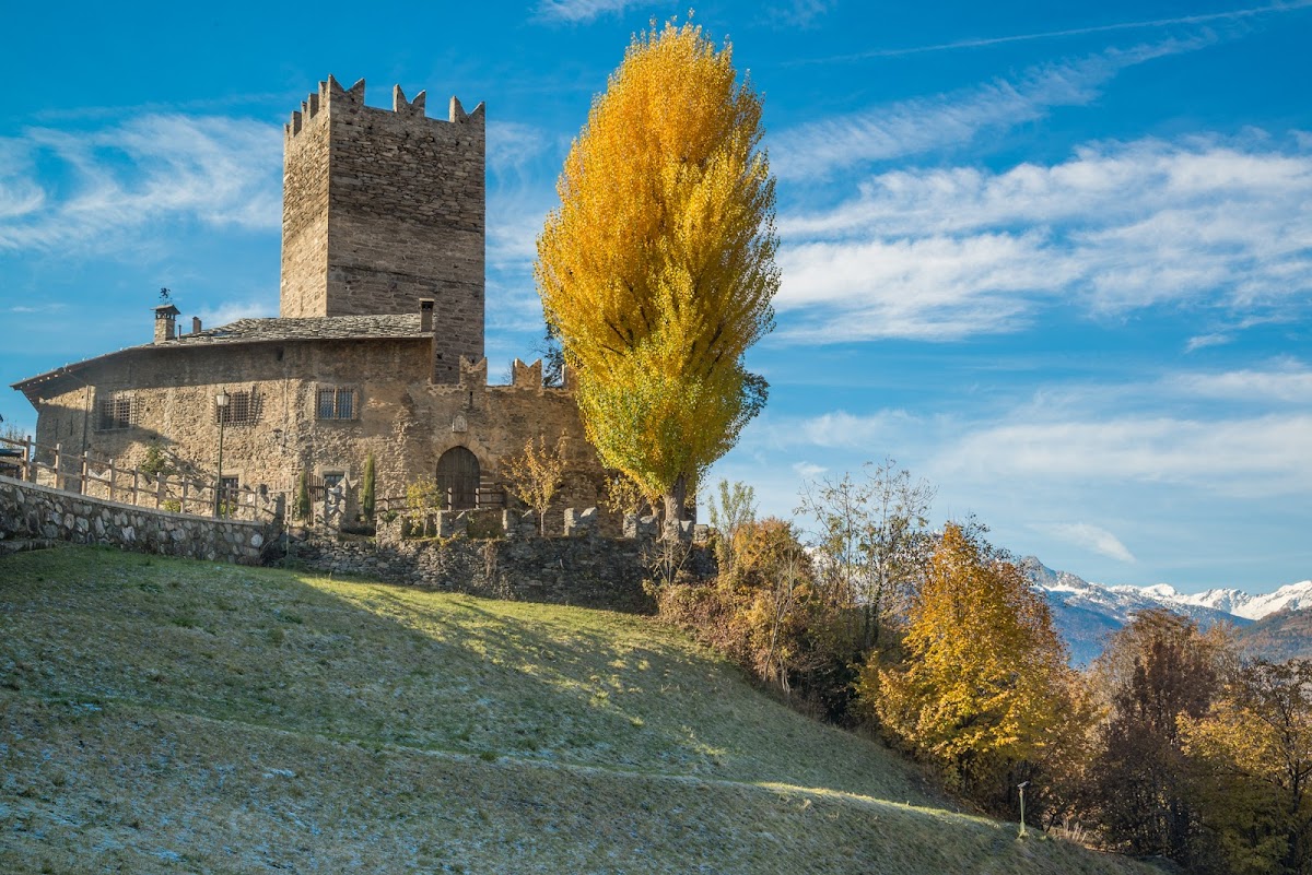 castello di Tour de Villa — Punto di interesse , Aosta