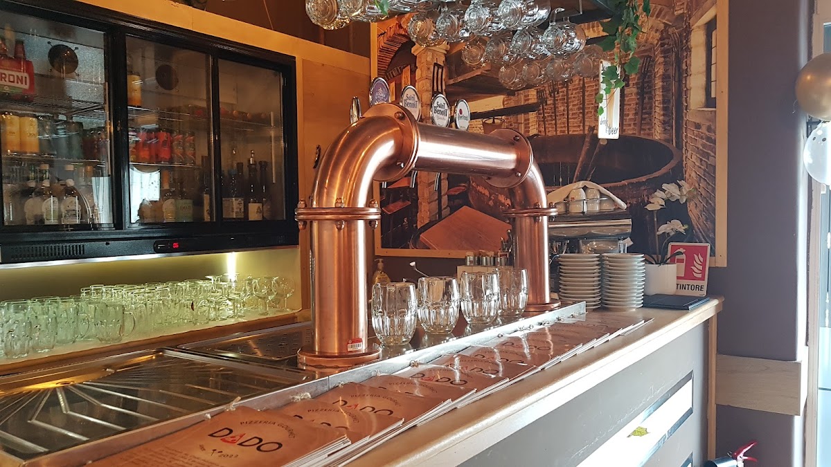 Dado Pizzeria Gourmet — Punto di interesse a Genova, Genova