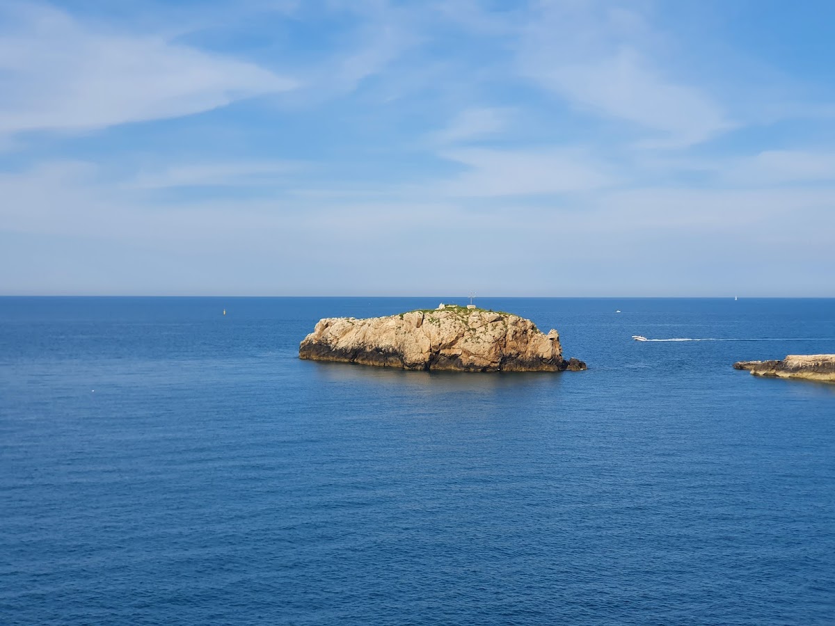 Scoglio dell'Eremita — Punto di interesse a Polignano a Mare, Bari
