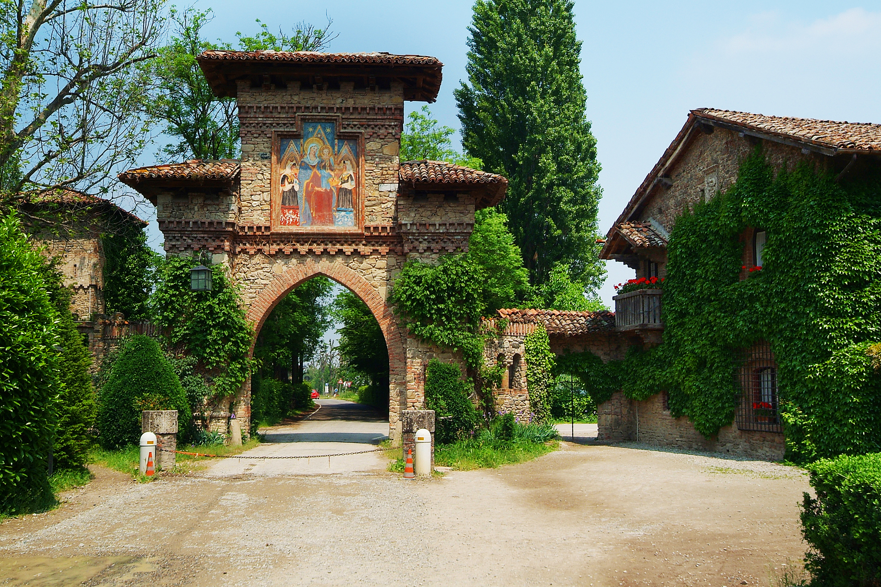 Grazzano Visconti — Punto di interesse , Genova