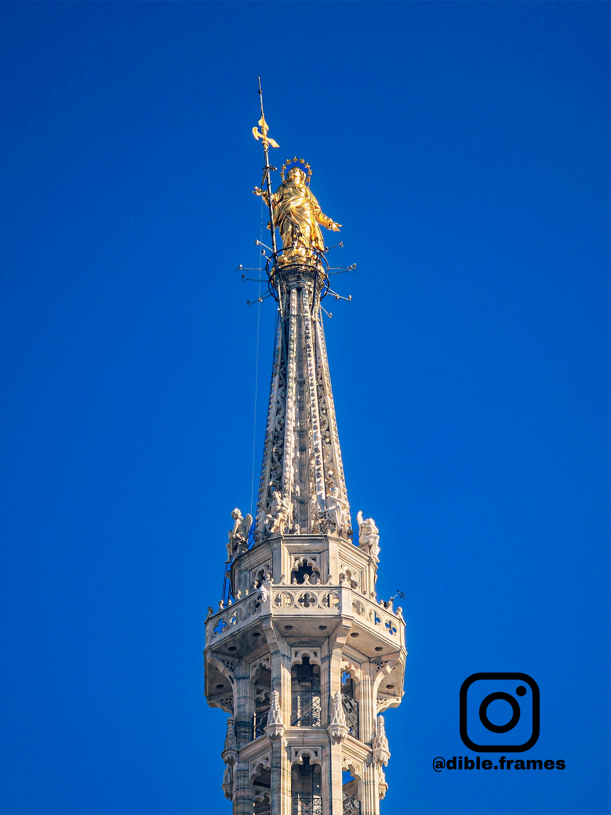 Madonnina — Punto di interesse a Milano, Milano