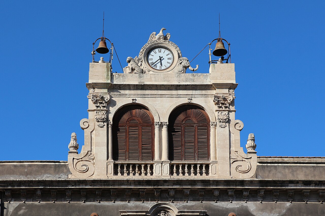 Palazzo Tezzano — Punto di interesse a Catania, Catania