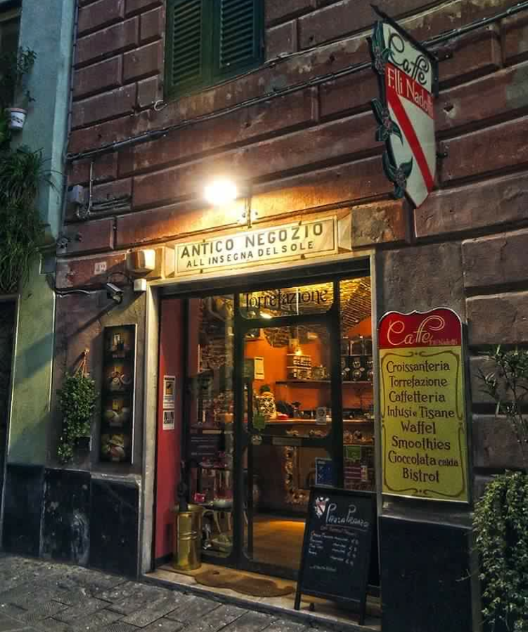 Caffè Fratelli Nadotti — Punto di interesse a Genova, Genova