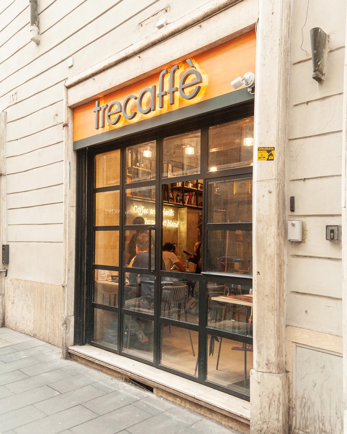 Trecaffè - Via dei due Macelli — Punto di interesse a Roma, Roma