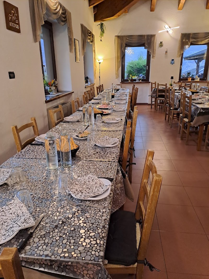 Lo Meulet Blanc Ristorante e Pizzeria