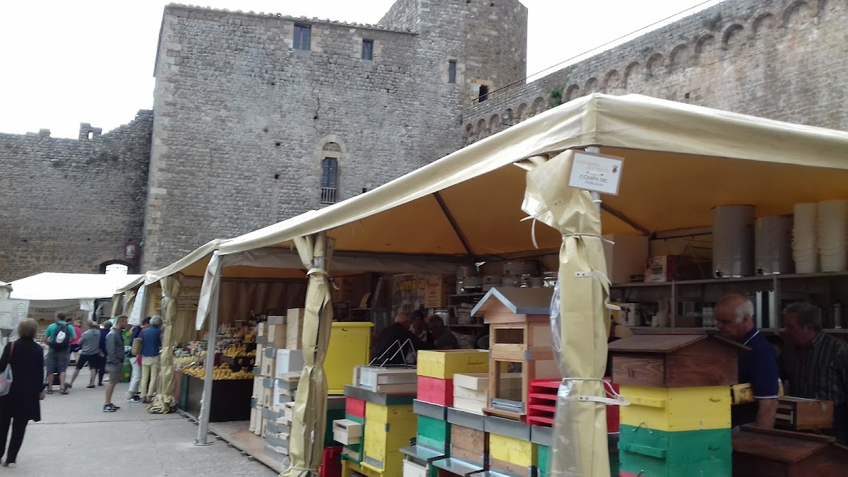 Enoteca la Fortezza di Montalcino Srl — Punto di interesse a Montalcino, Siena