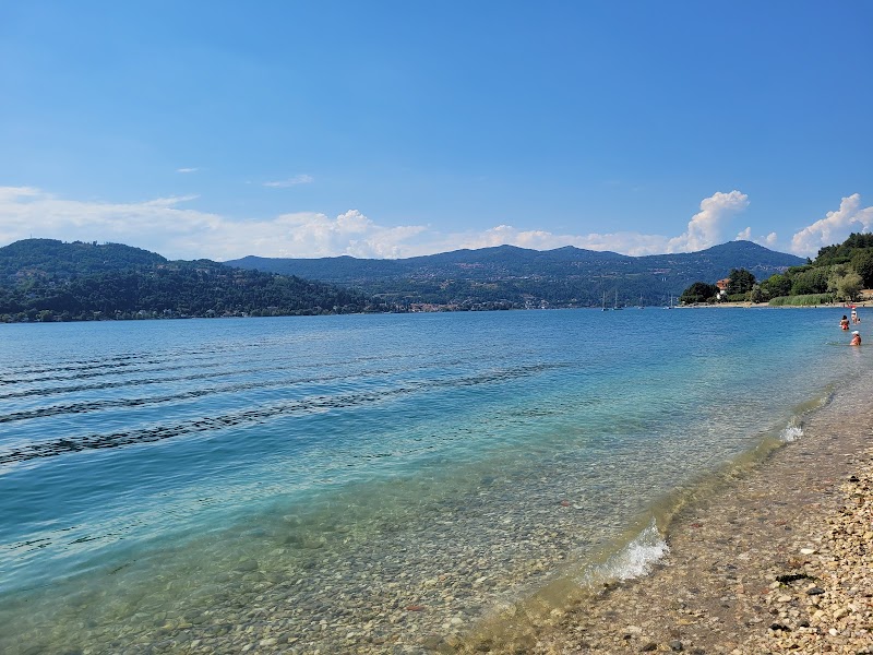 Spiaggia di Angera — Punto di interesse a Arona Lago, Novara