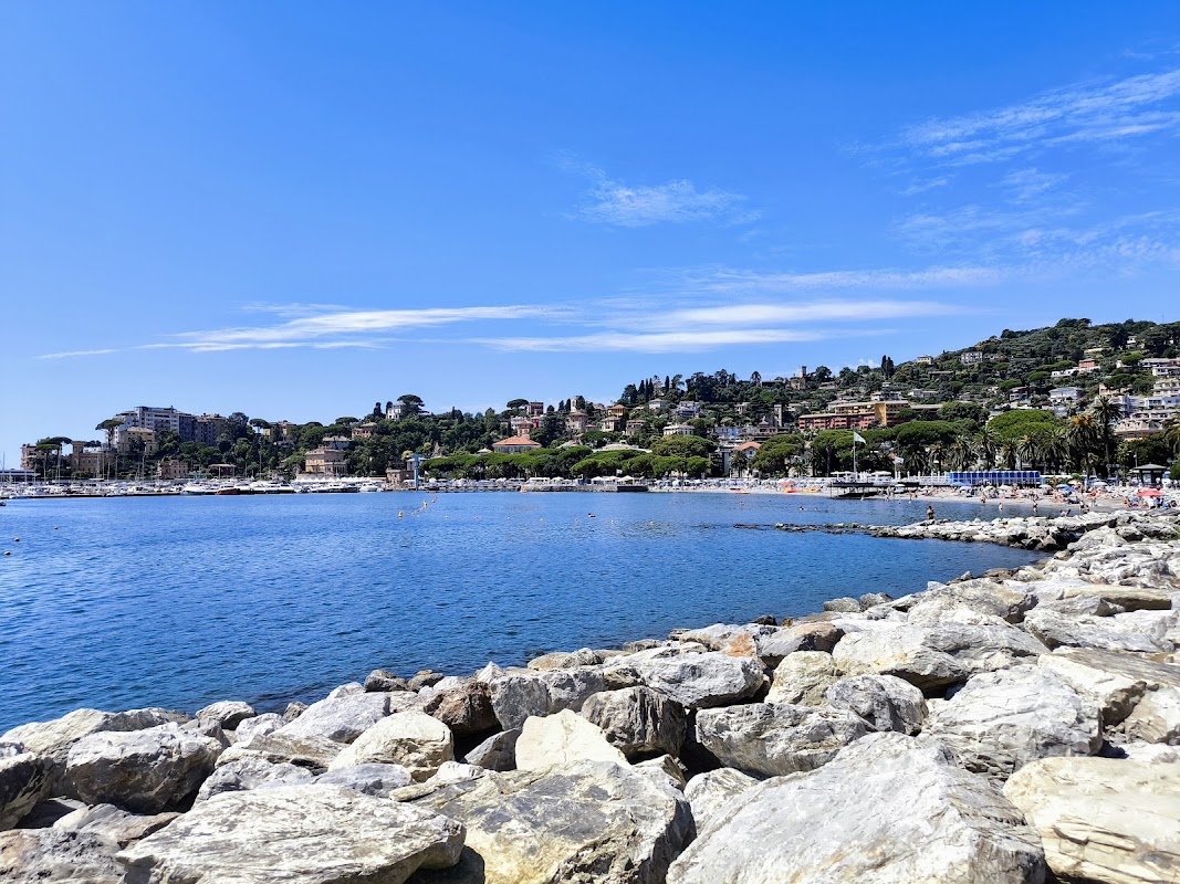 Spiaggia pubblica “Le saline” Rapallo — 観光スポット in Rapallo, Genova