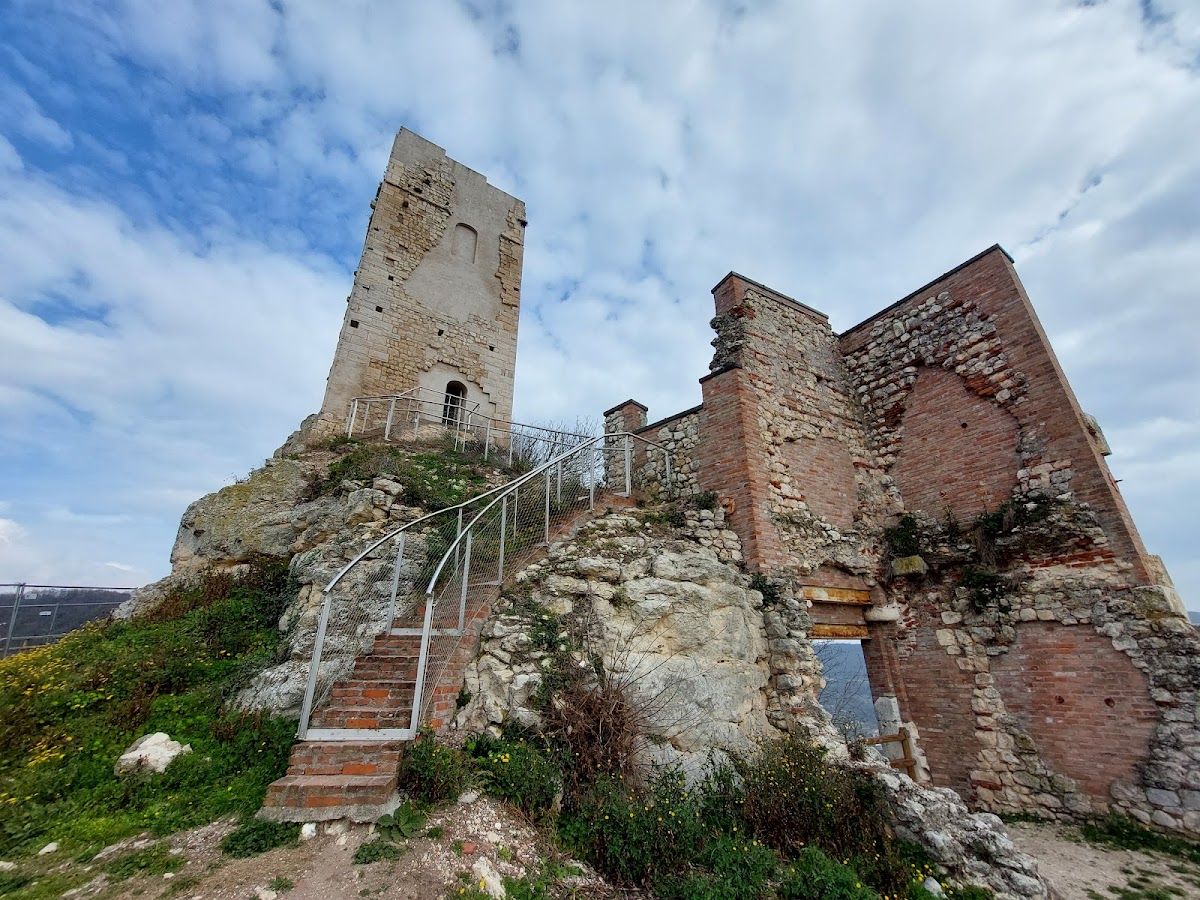 Rocca dei Vescovi — Punto di interesse a Vicenza, Vicenza