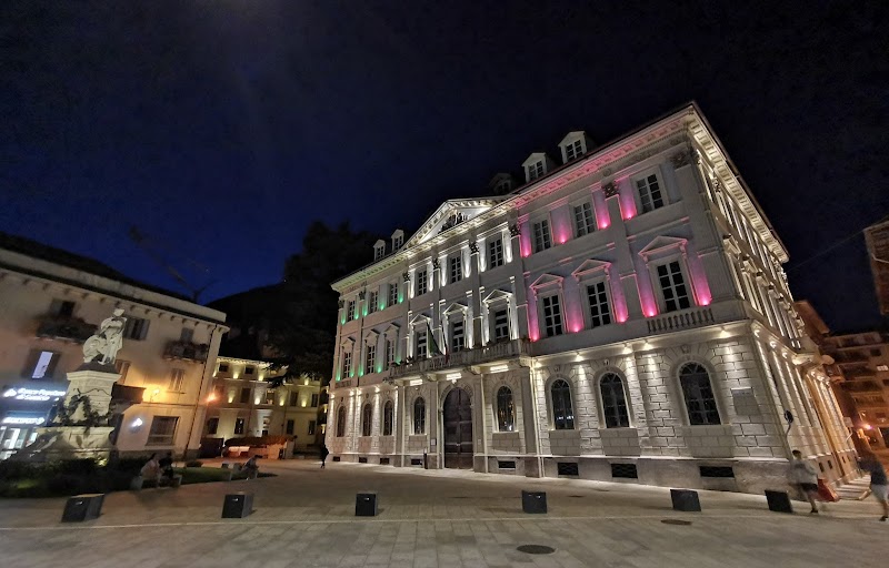 Piazza Repubblica dell'Ossola