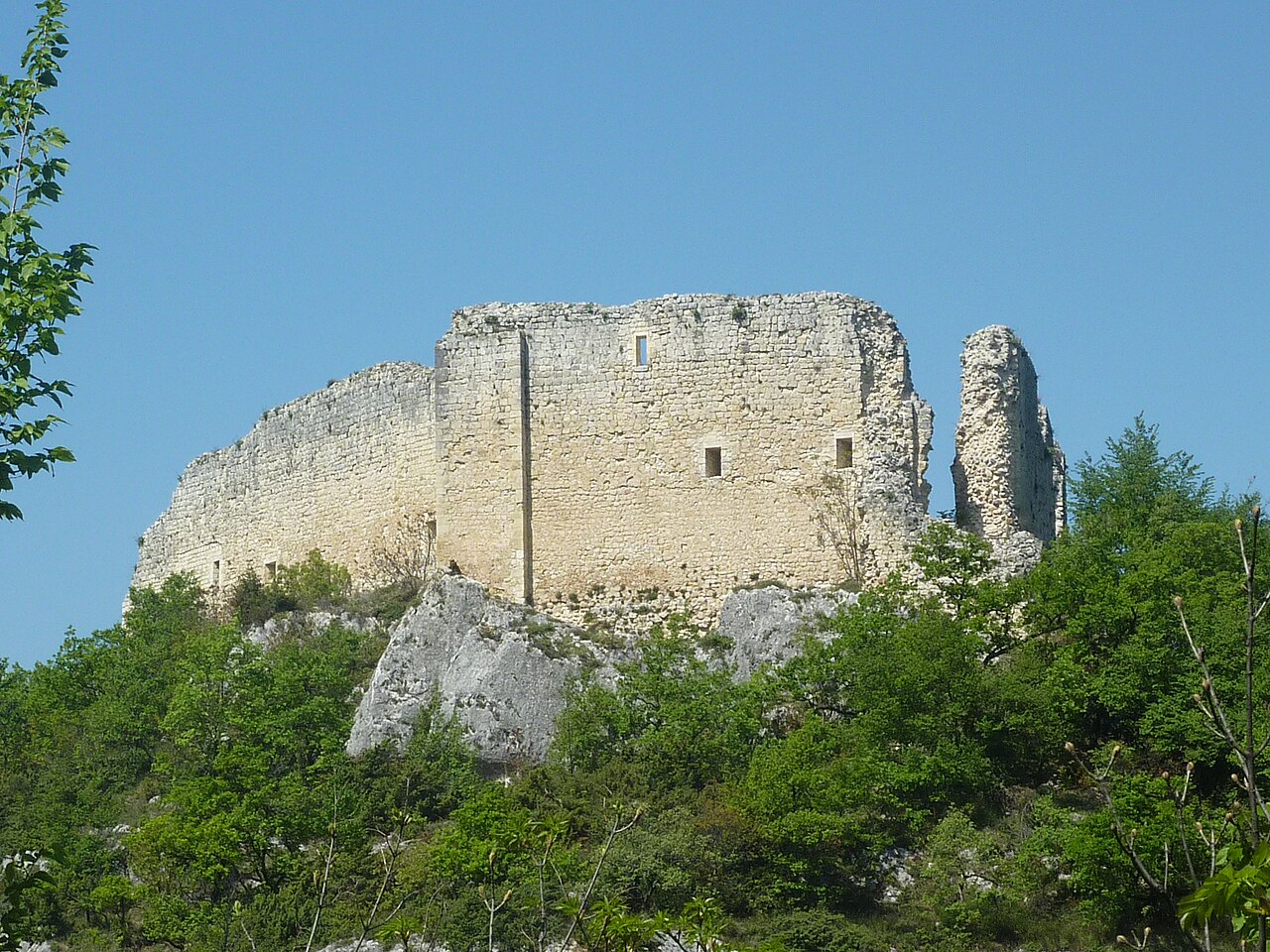 Castel Menardo — Punto di interesse , Pescara