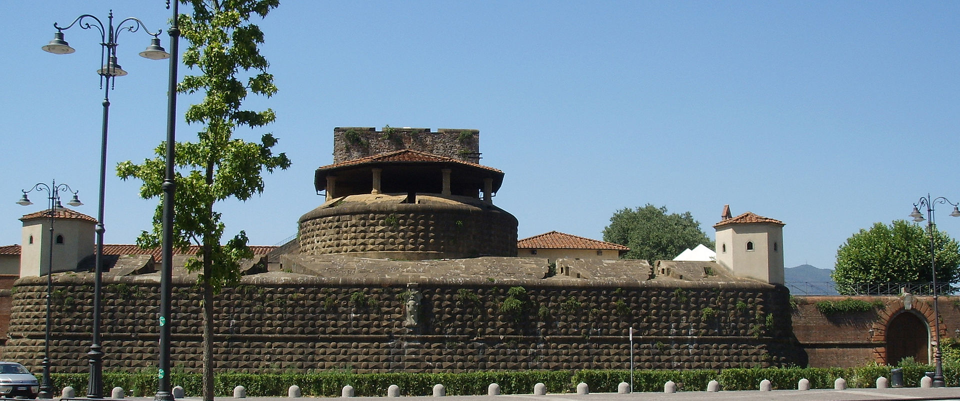 Fortezza da Basso — Punto di interesse a Firenze, Firenze