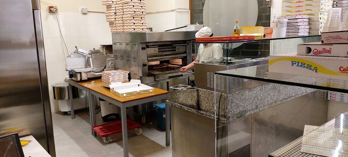 Nuova Pizzeria Pulcinella — Punto di interesse a Aosta, Aosta