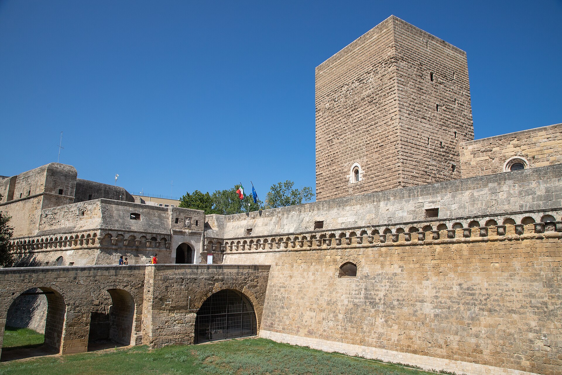 Castello Svevo di Bari — Punto di interesse a Bari, Bari