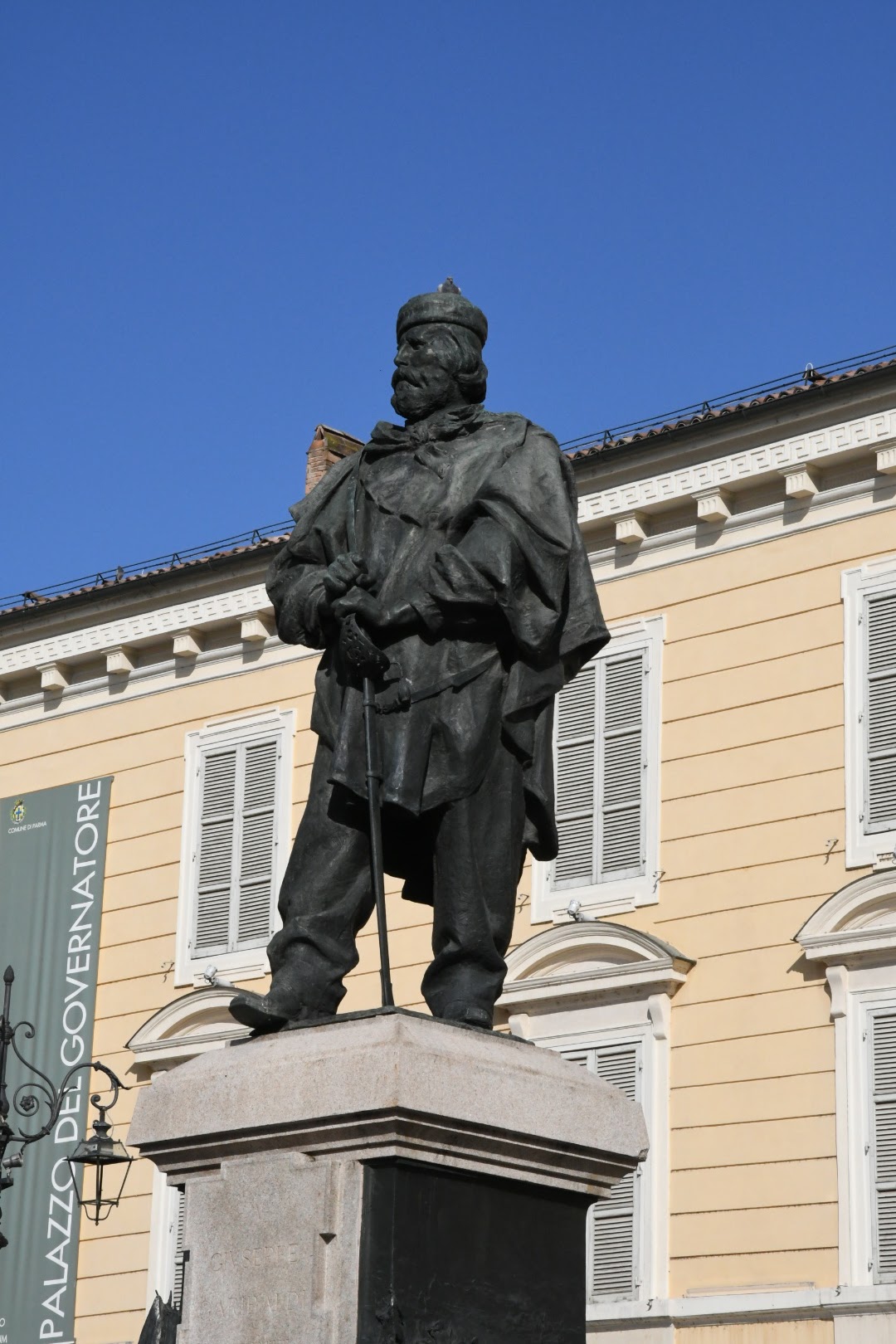 Monumento a Giuseppe Garibaldi — Punto di interesse a Parma, Parma