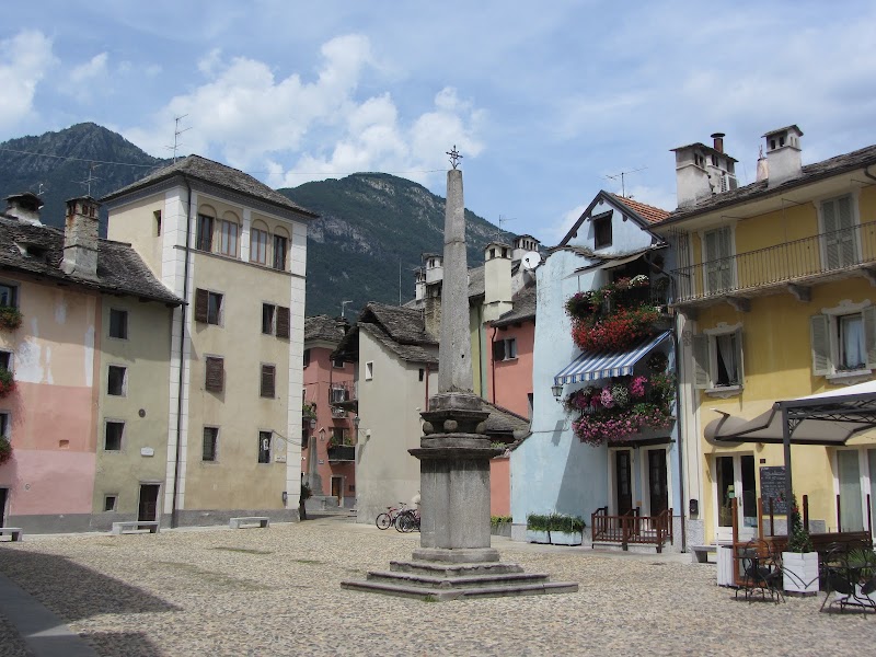 Piazza Fontana — Punto di interesse a Domodossola, VCO