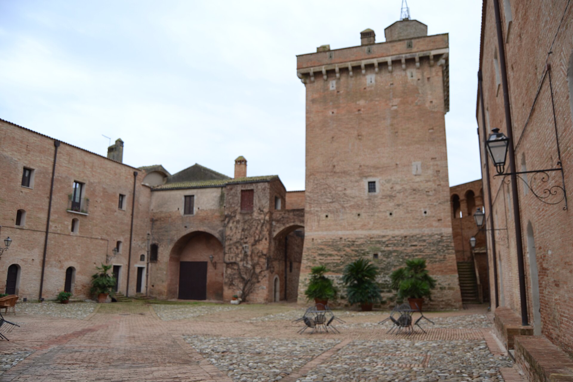 castello di San Basilio — Punto di interesse , Bari