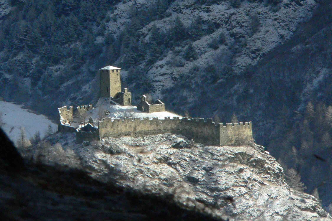 castello di Graines — Punto di interesse , Aosta