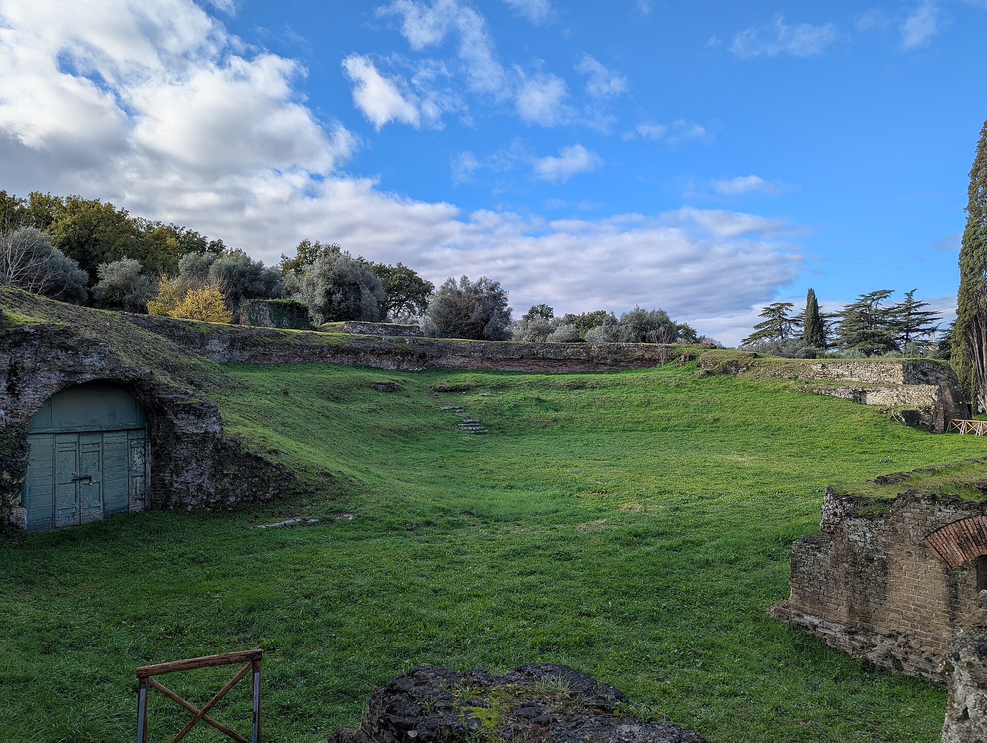 Teatro greco della Villa Adriana — Punto di interesse , Roma