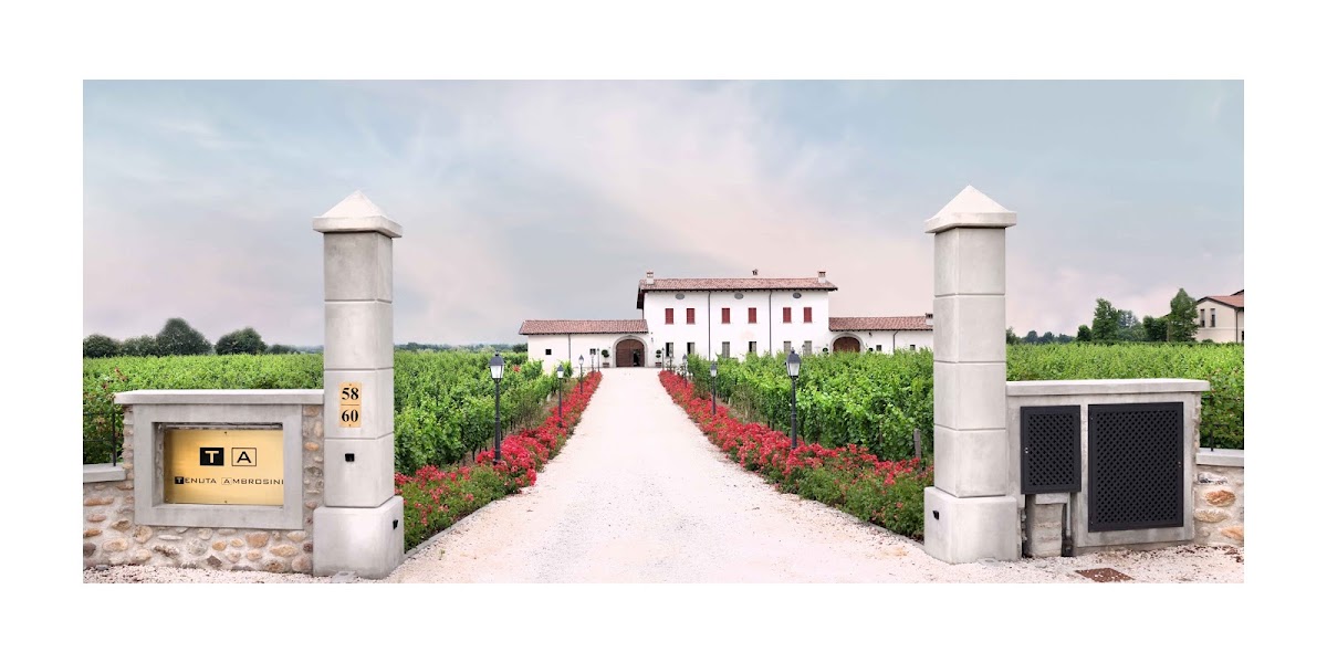 Tenuta Ambrosini Srl — Punto di interesse a Brescia, Brescia