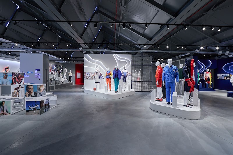 FILA Brand Experience Center — Punto di interesse a Biella, Biella