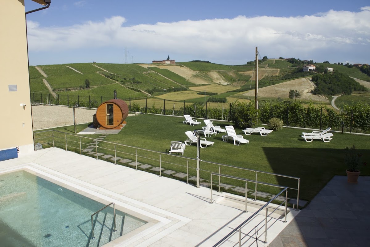 Spa Roero Relax Resort — Punto de interés in Barolo, Cuneo
