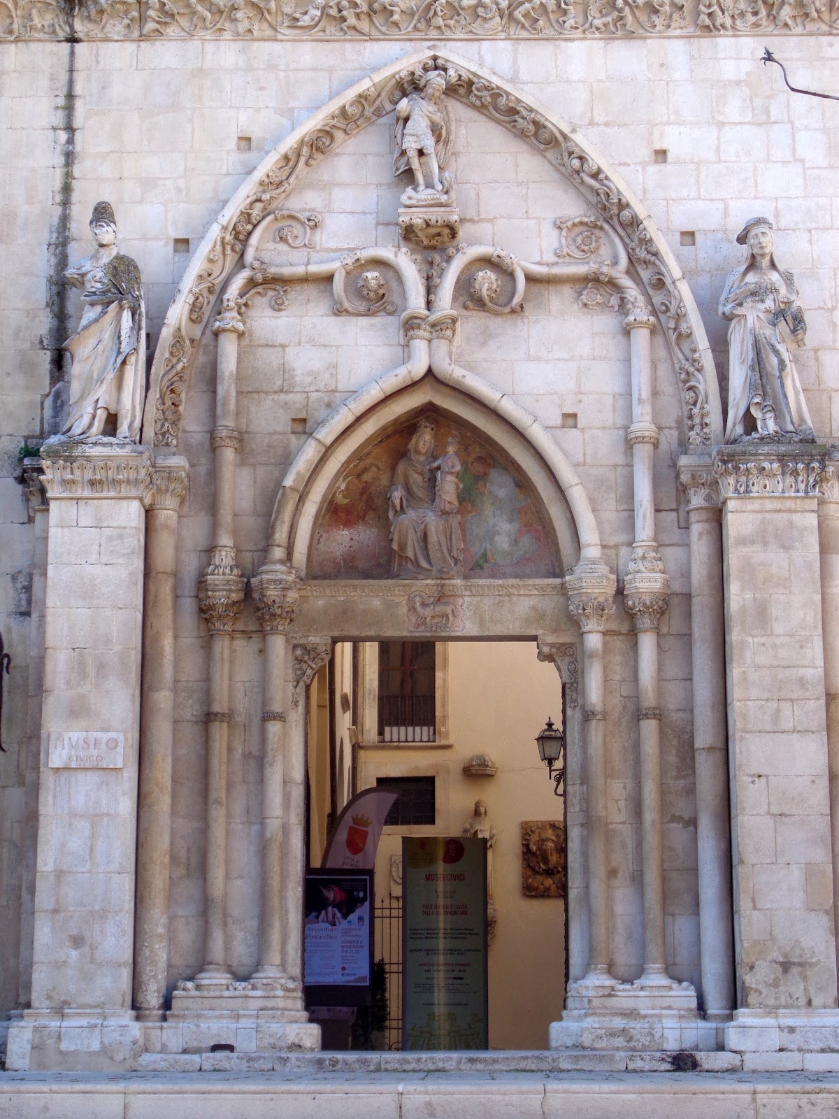 Museo Civico Archeologico della Santissima Annunziata — Punto di interesse a Sulmona, L'Aquila