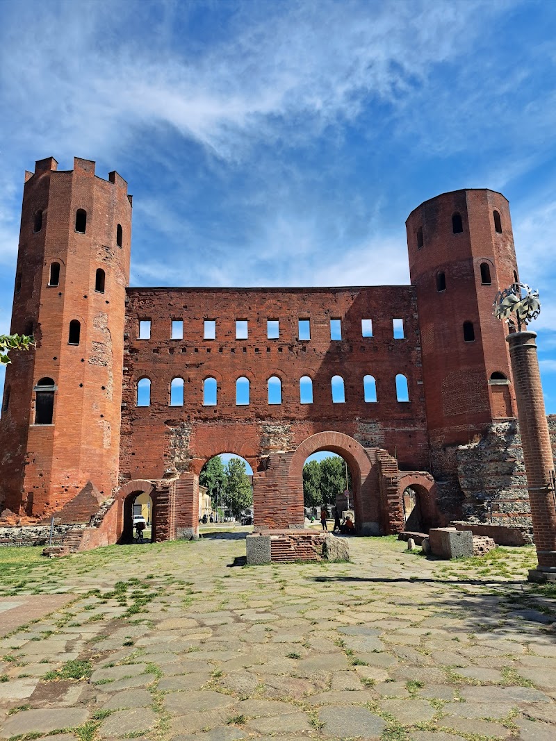 Porta Palatina — Punto di interesse a Torino Nord, Torino