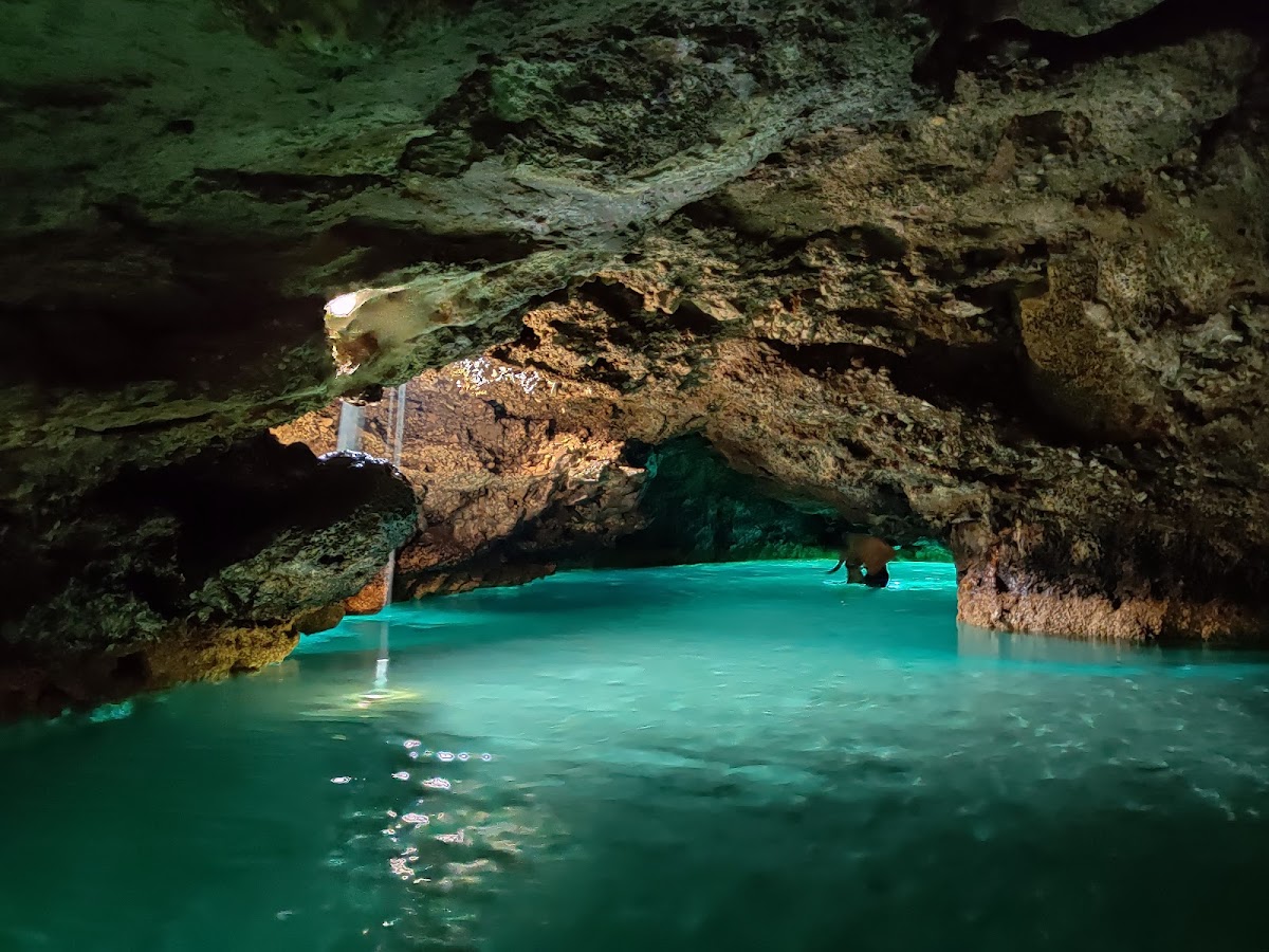 Grotta delle Bambole — Punto di interesse a Sperlonga, Latina