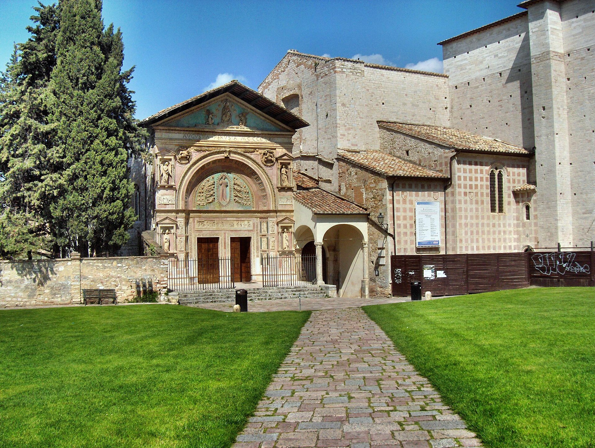 Biblioteca dell'Accademia di Belle Arti Pietro Vannucci — Punto di interesse a Perugia, Perugia