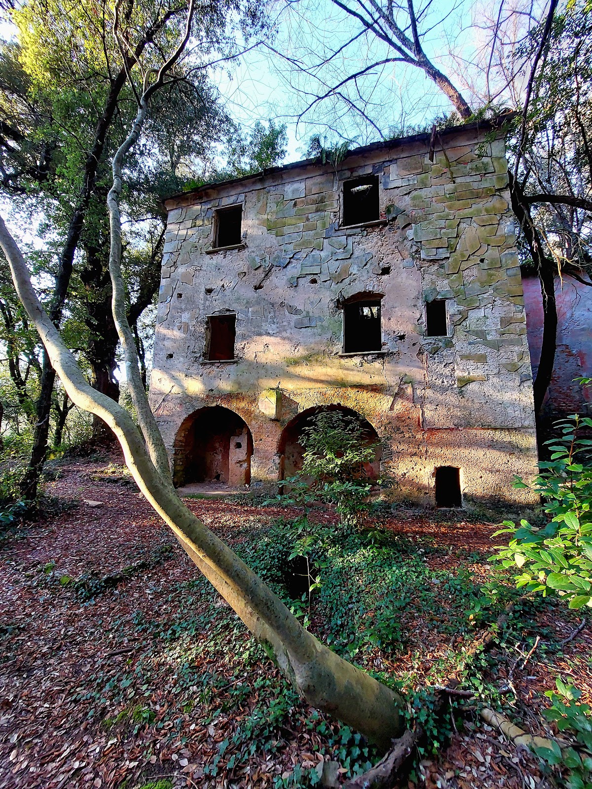 Rocchetta cima del monte — Punto di interesse a Lerici, La Spezia