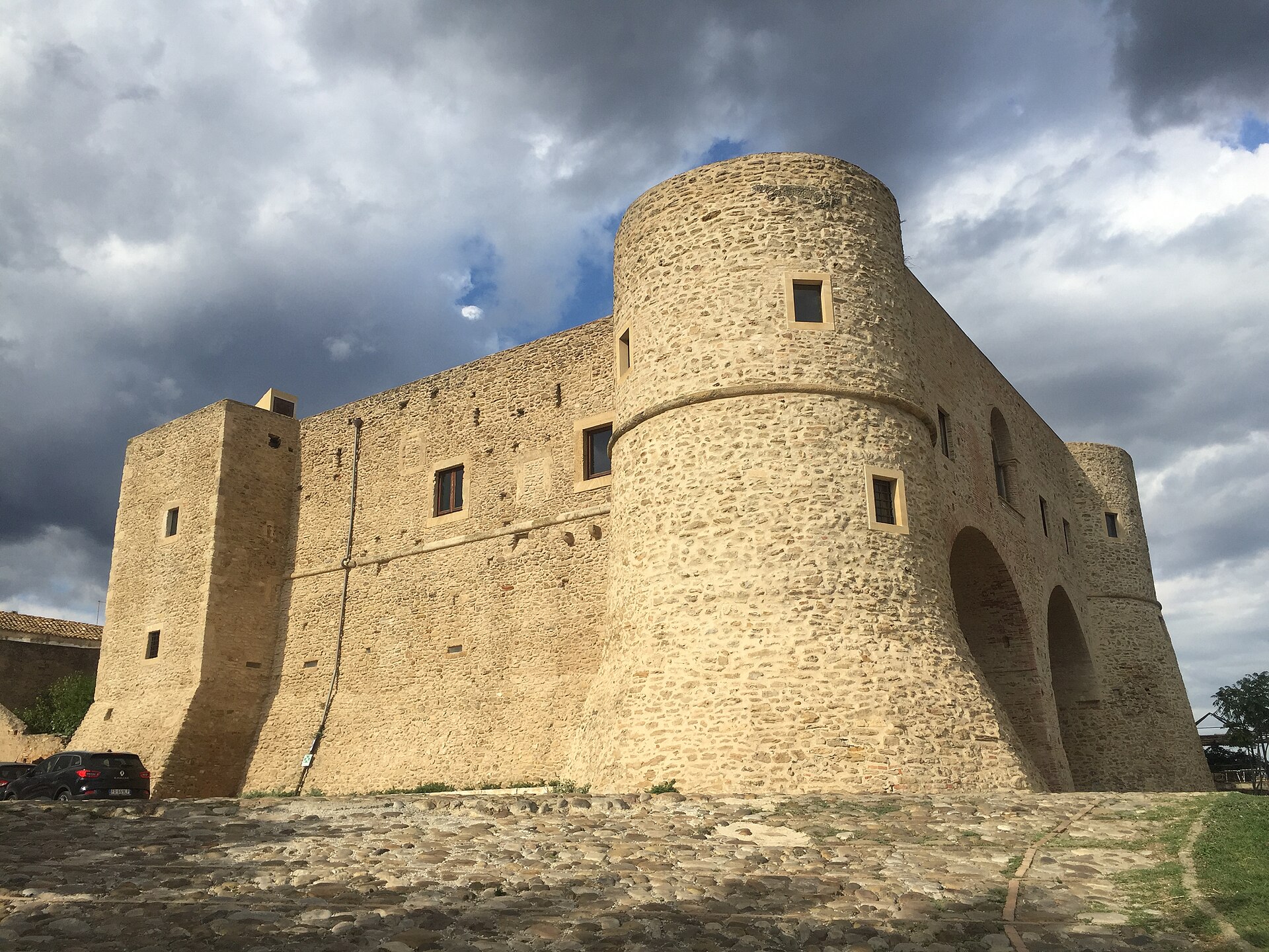 castello di Bernalda — Punto di interesse , Bari