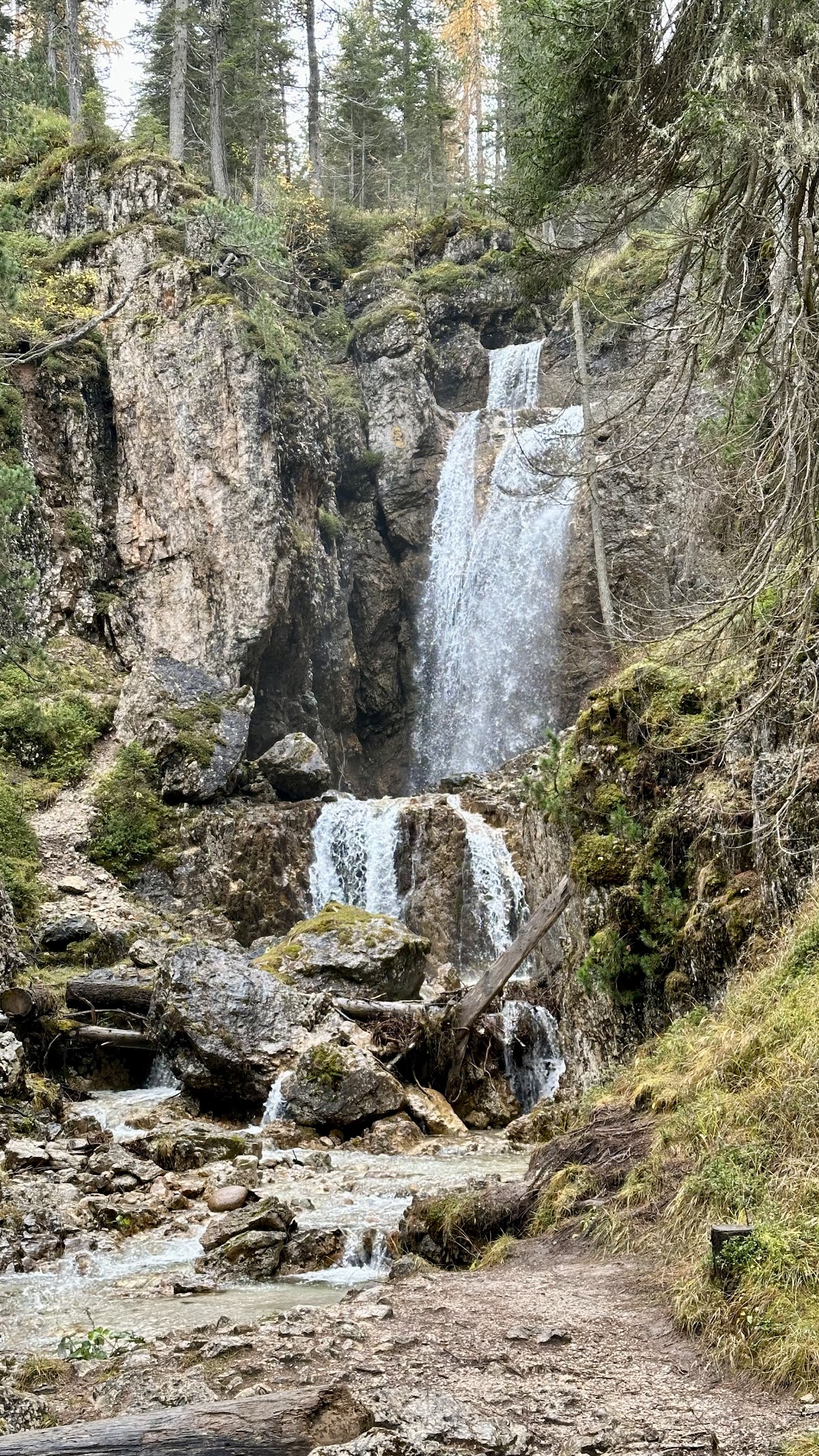 Gores de Federa — Punto di interesse a Cortina d Ampezzo, Belluno