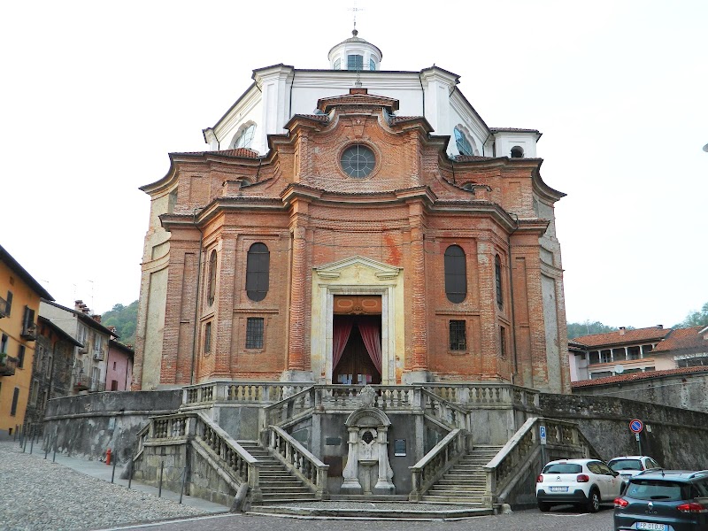 Chiesa Parrocchiale di Santa Maria Vergine Assunta — Punto di interesse a Borgosesia, Vercelli