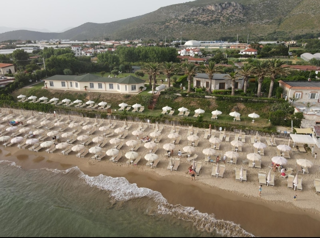 Hotel Ristorante Lido La Nave — Punto di interesse a Sperlonga, Latina