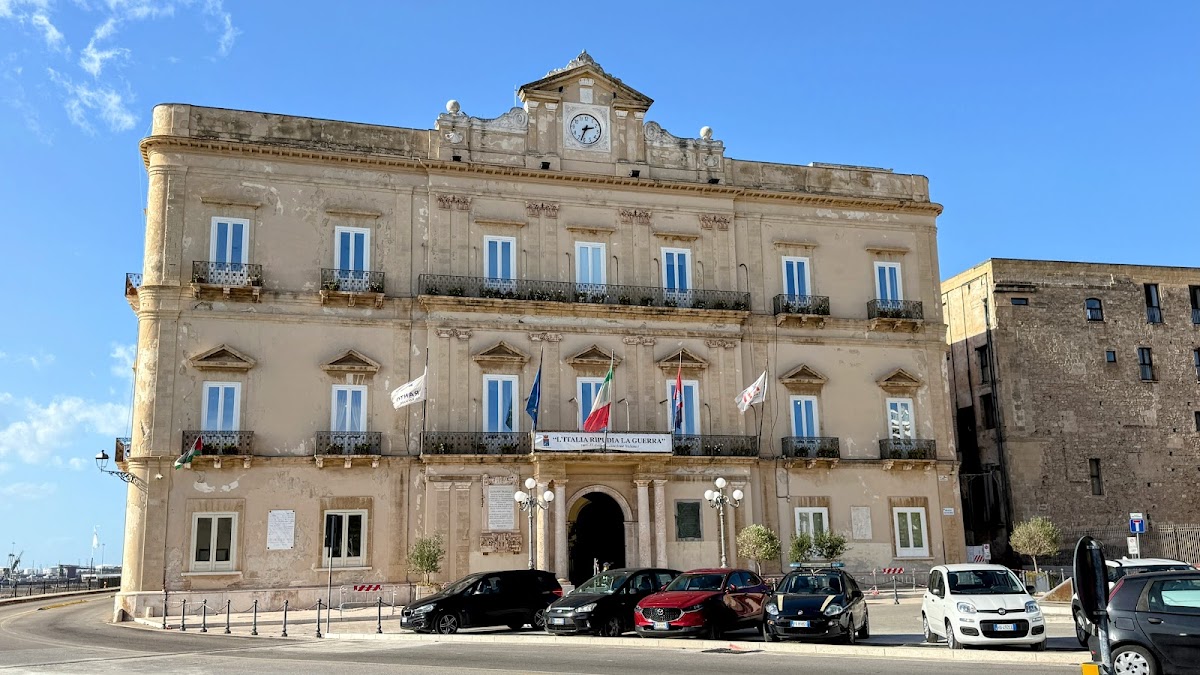 Palazzo di Città — Punto di interesse a Taranto, Taranto